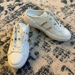 Rockstud Slide Slip On Mules Sneakers Shoes, Women’s 7.5, White/Gold